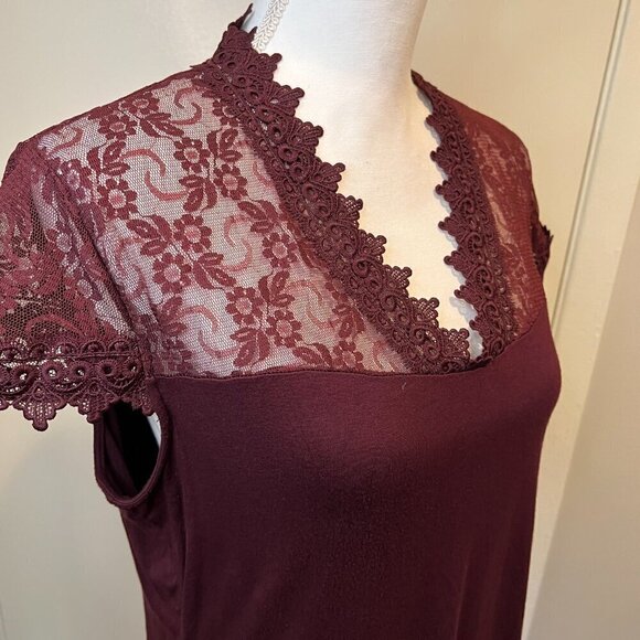 INC International Concepts Maroon Lace Trim Top, Size Large - Picture 5 of 15